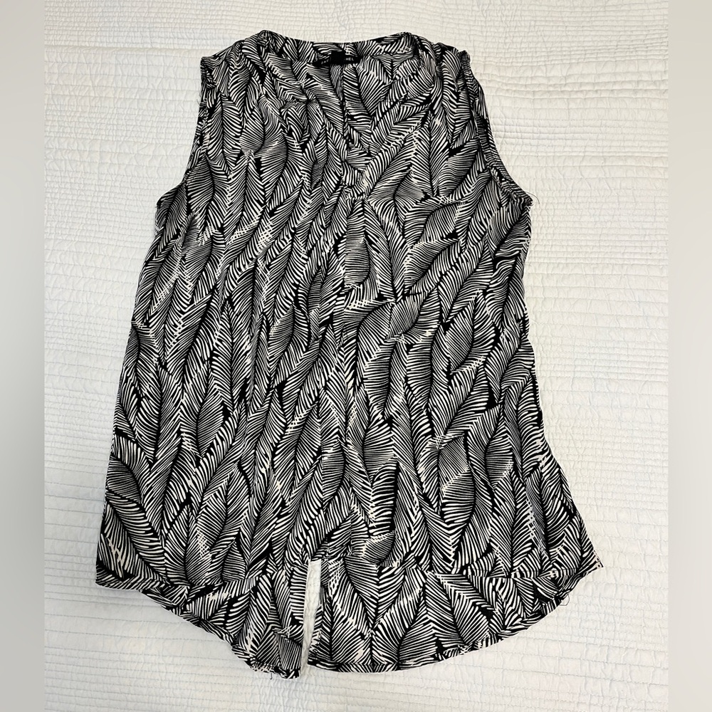 Tank top for the office